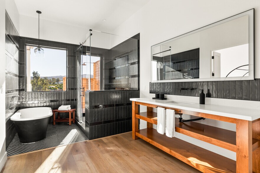 More Photos Of 39241 Corte Venture, Temecula Winery Vineyard For Sale