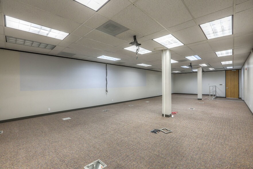 More Photos Of 1115 Gemini St, Houston Loft Creative Space For Lease