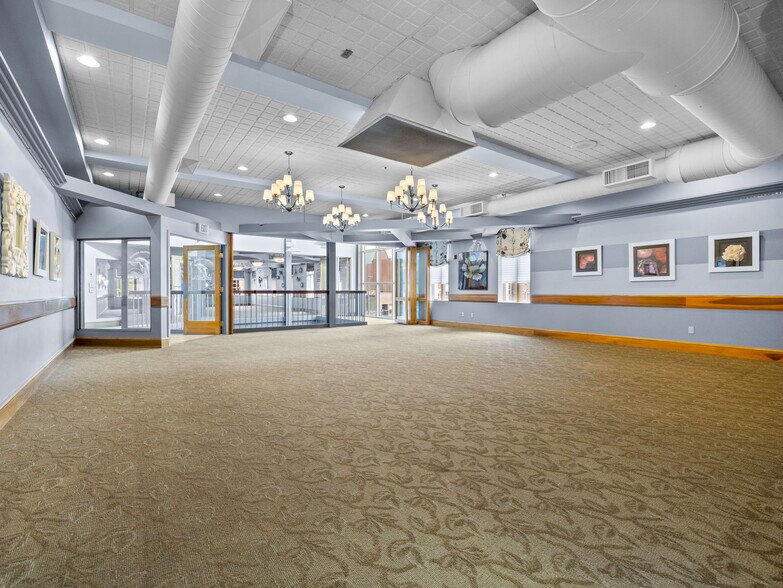 More Photos Of 12 Washington St, Natick Office For Lease
