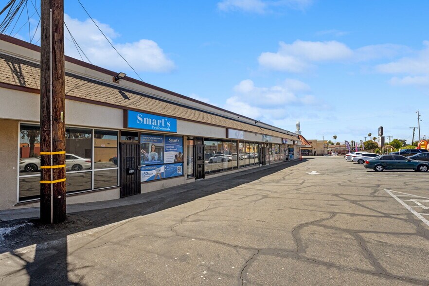 More Photos Of 200-216 E Highland Ave, San Bernardino Unknown For Lease