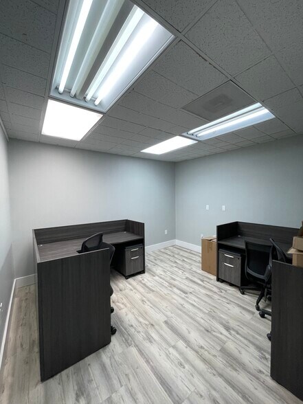 More Photos Of 911 S 8th St, Fernandina Beach Loft Creative Space For Sale