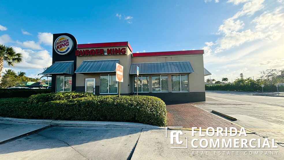More Photos Of 920 SE Federal Hwy, Stuart Fast Food For Lease