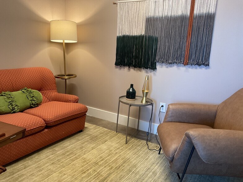 More Photos Of 565 Northside Dr, Atlanta Coworking Space