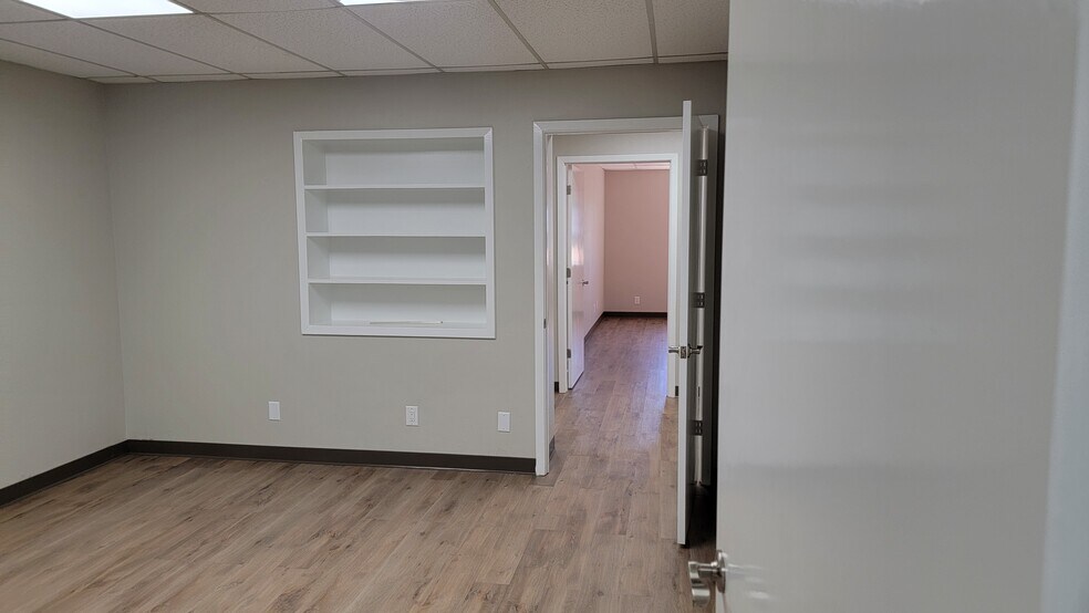 More Photos Of 600 S Loop 485, Gladewater Manufacturing For Lease