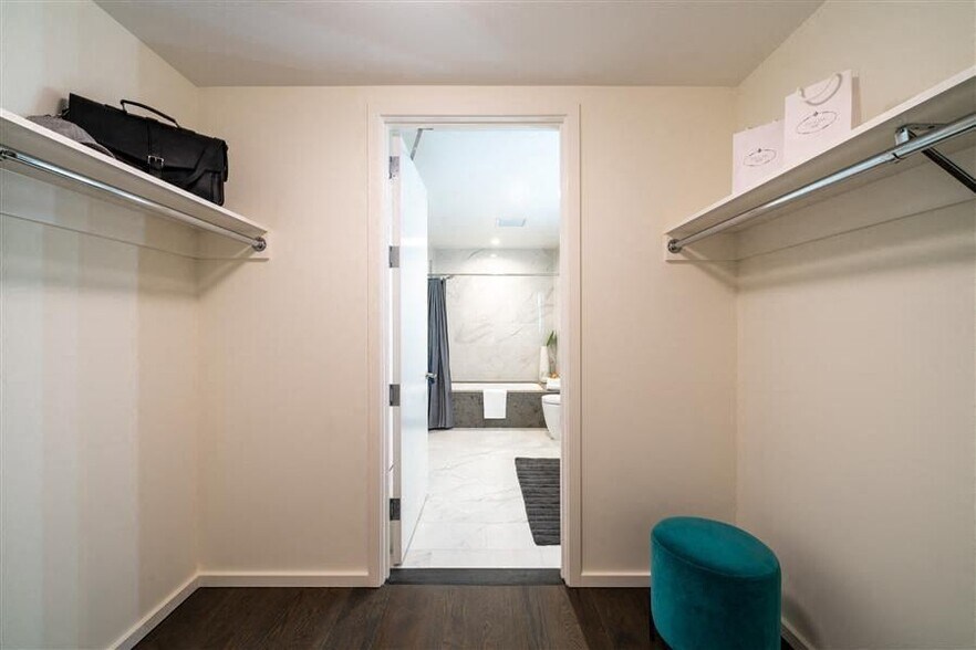 More Photos Of 1000 W 8th St, Los Angeles Apartments For Lease