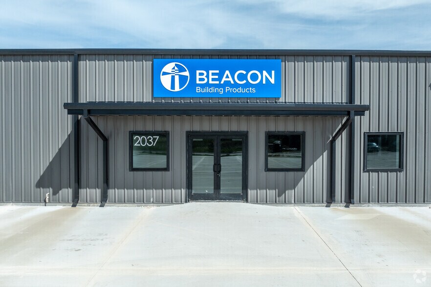 More Photos Of 2037 Geld St, Caddo Mills Warehouse For Lease