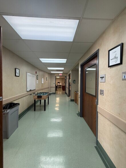 More Photos Of 2715 N Central Ave, Chicago Medical For Lease