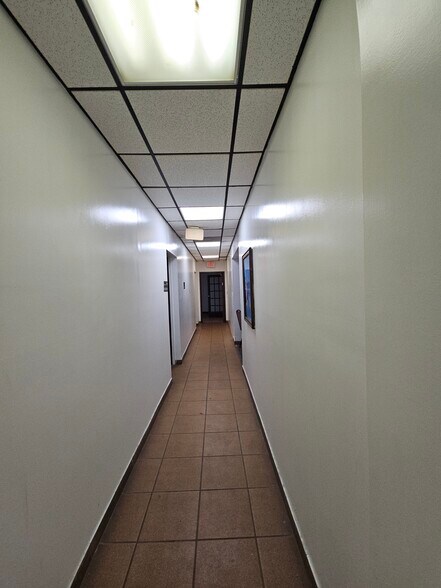 More Photos Of 1224 NE 163rd St, North Miami Beach Storefront Retail Office For Sale