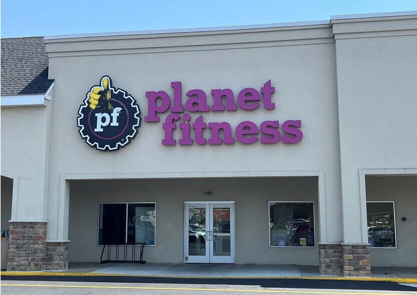 More Photos Of 600-698 N Dupont Blvd, Milford Unknown For Lease