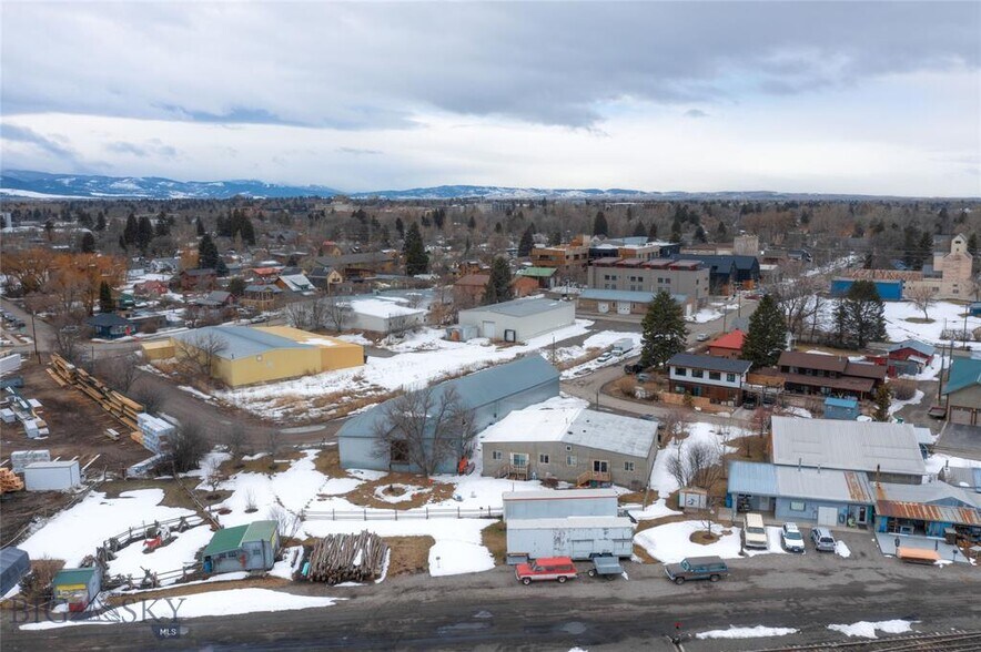 More Photos Of 725 E Cottonwood St, Bozeman Industrial For Sale