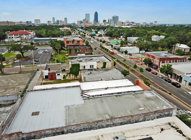 More Photos Of 1729-1731 N Main St, Jacksonville Storefront For Lease