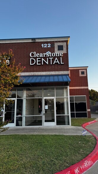 More Photos Of 1228 E Exchange, Allen Unknown For Lease