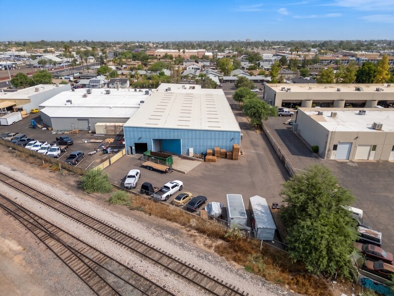 More Photos Of 737 W 2nd Ave, Mesa Manufacturing For Sale