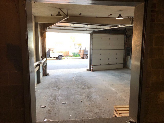 More Photos Of 218-220 Brownsville Rd, Mount Oliver Storefront For Lease