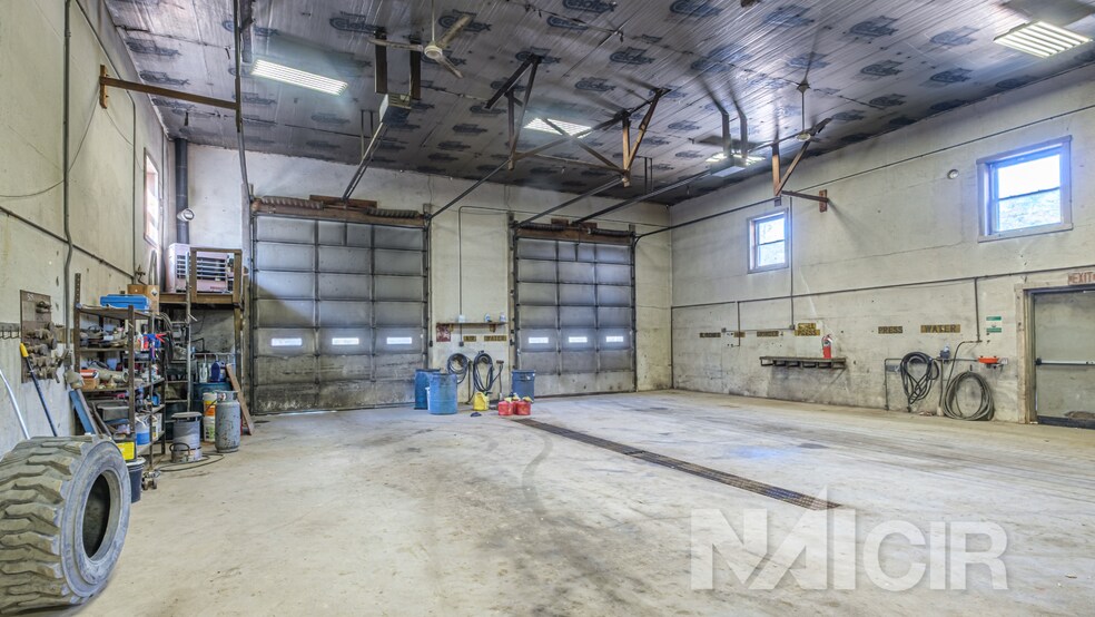More Photos Of 294 Freedom Rd, Williamsport Industrial For Sale