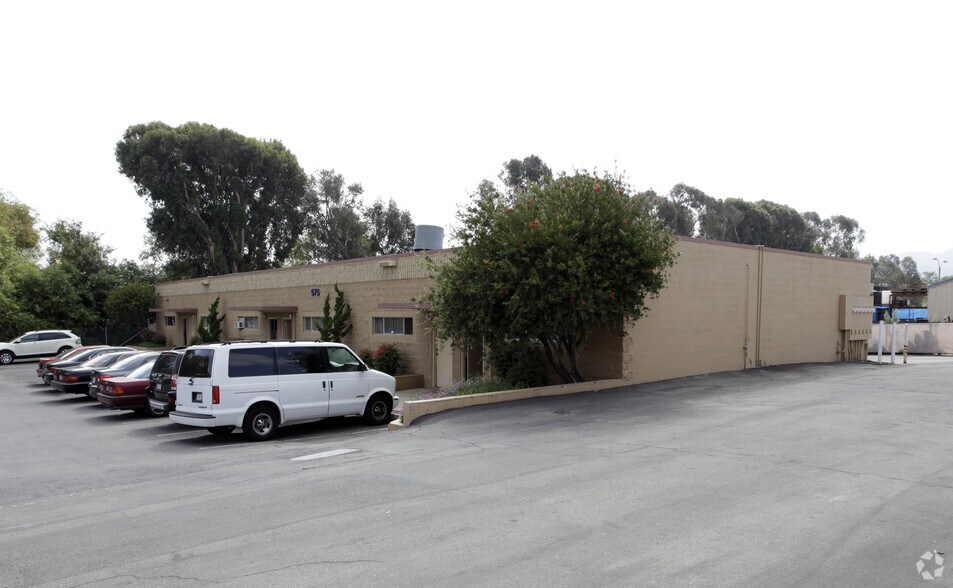 More Photos Of 585 N Twin Oaks Valley Rd, San Marcos Unknown For Lease