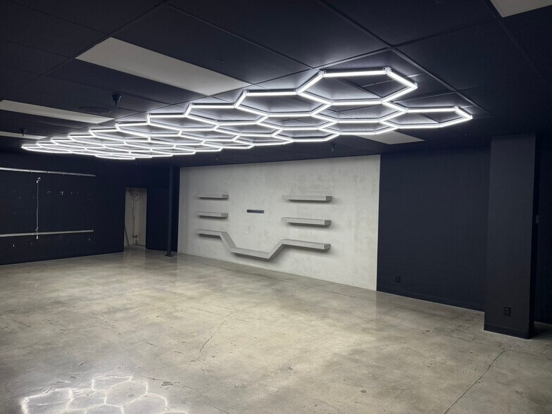 More Photos Of 3 Whatney, Irvine Research And Development For Sale