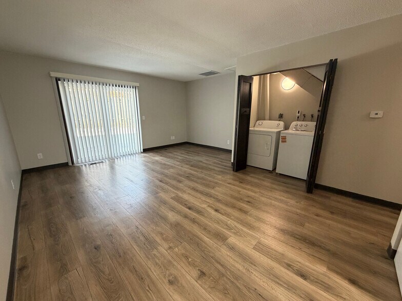 More Photos Of 4617 S Baha Ave, Sioux Falls Apartments For Sale