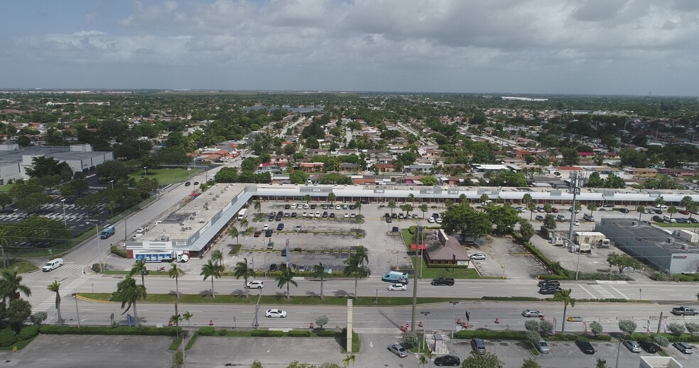 More Photos Of 4705-4773 NW 183rd St, Miami Gardens Unknown For Lease