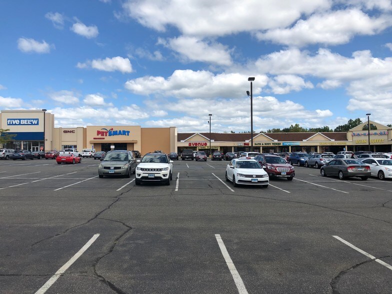 533 S Broad St, Meriden, CT 06450 For Lease