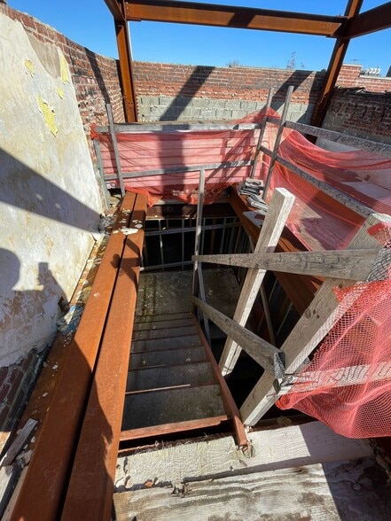 More Photos Of 1062 Cypress Ave, Ridgewood Apartments For Sale