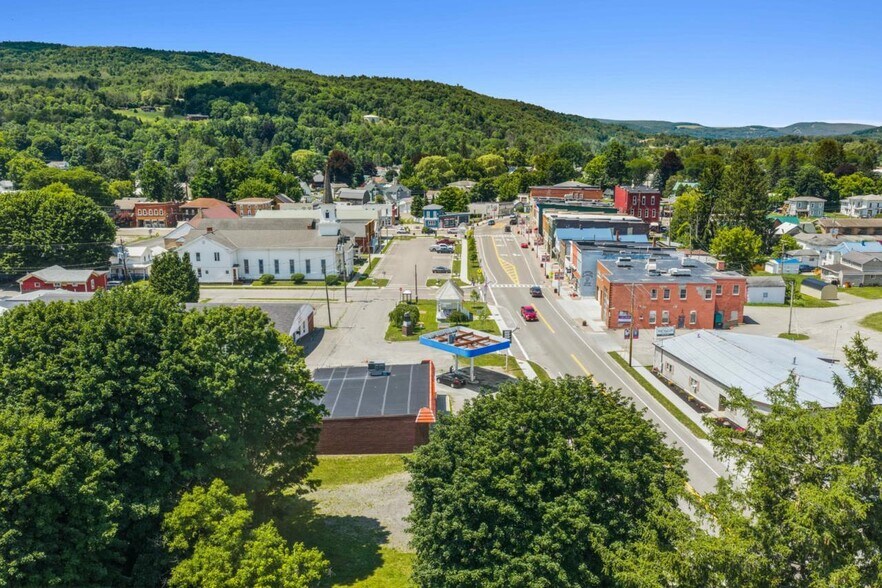 More Photos Of 2 E Main St, Canisteo Convenience Store For Sale