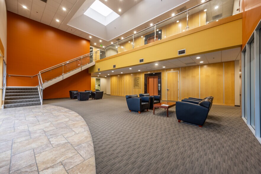 More Photos Of 3663 N Laughlin Rd, Santa Rosa Unknown For Lease