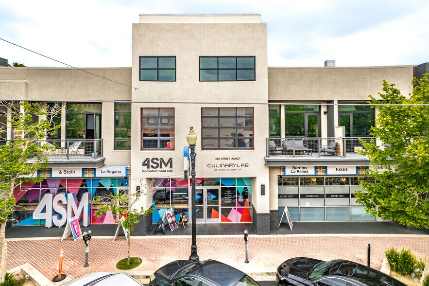 More Photos Of 220 E 4th St, Santa Ana Apartments For Lease