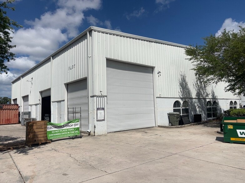 More Photos Of 6102 24th St E, Bradenton Warehouse For Lease