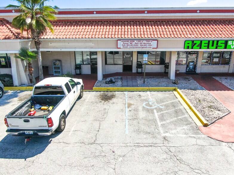 More Photos Of 2475 Blanding Blvd, Middleburg General Retail For Lease