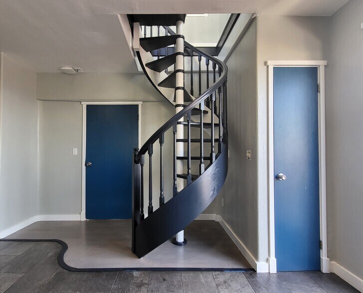 More Photos Of 900 Alice St, Oakland Loft Creative Space For Sale