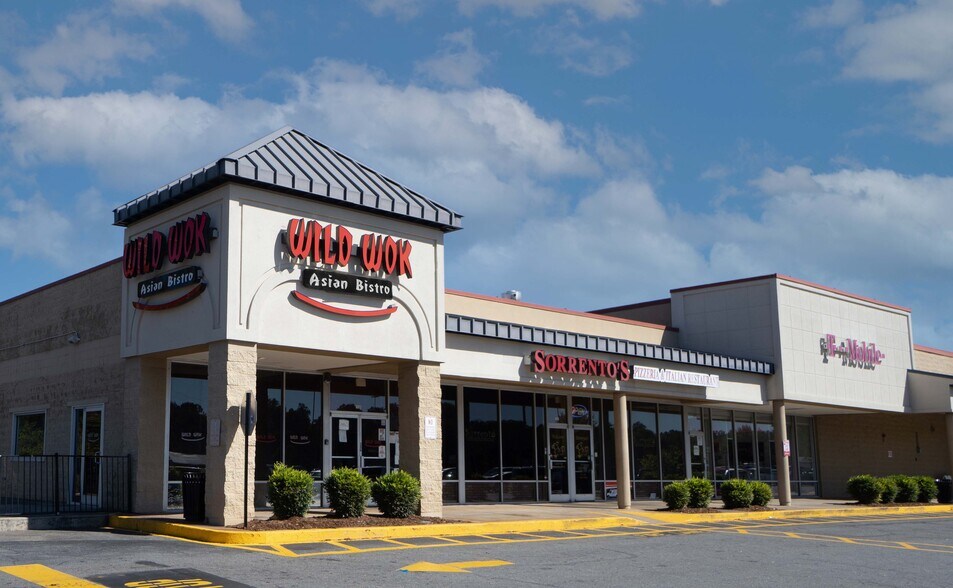 More Photos Of 1008 Crossroads Dr, Statesville Unknown For Lease