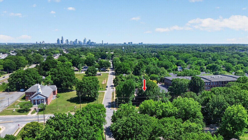 More Photos Of 4145 Gossett ave, Charlotte Specialty For Sale