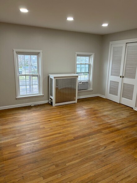 More Photos Of 205 Delaware Ave, Delmar Loft Creative Space For Lease