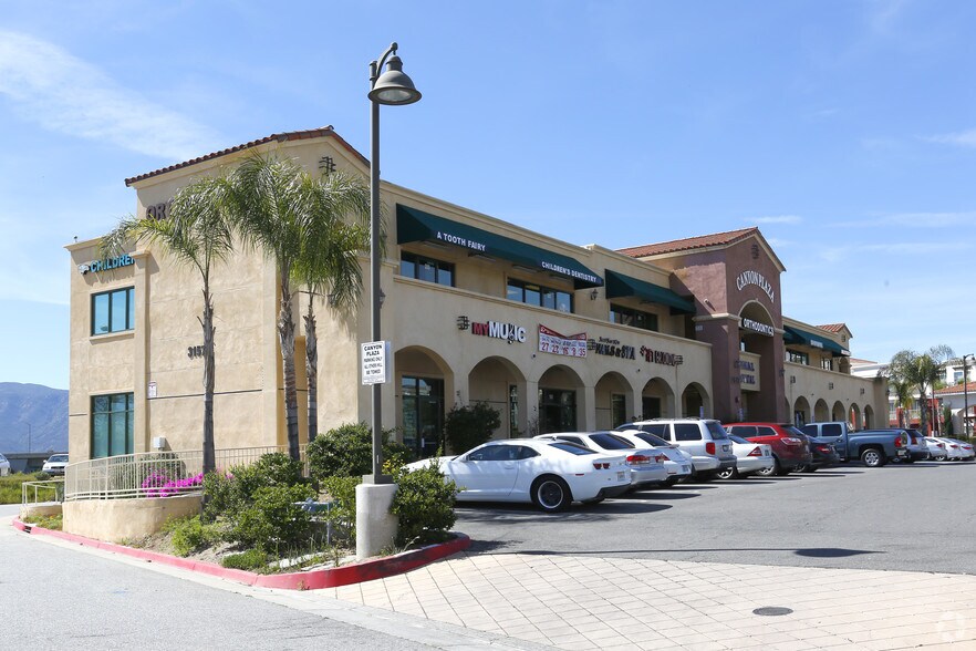 Primary Photo Of 31577 Canyon Estates Dr, Lake Elsinore Medical For Lease
