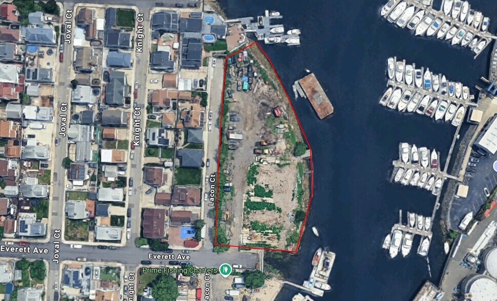 Primary Photo Of 25 Lacon Ct, Brooklyn Marina For Sale