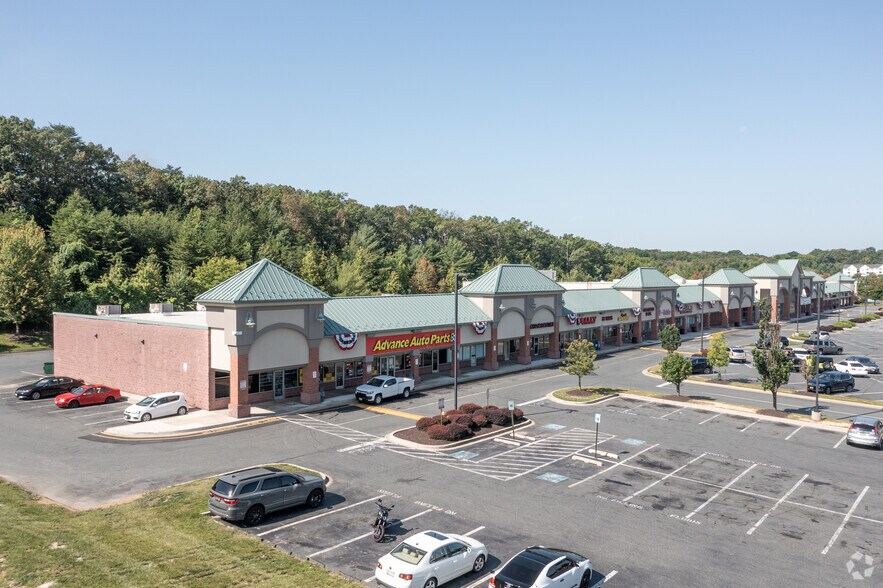 More Photos Of Woodbridge Center Way @ Route 40, Edgewood Unknown For Lease