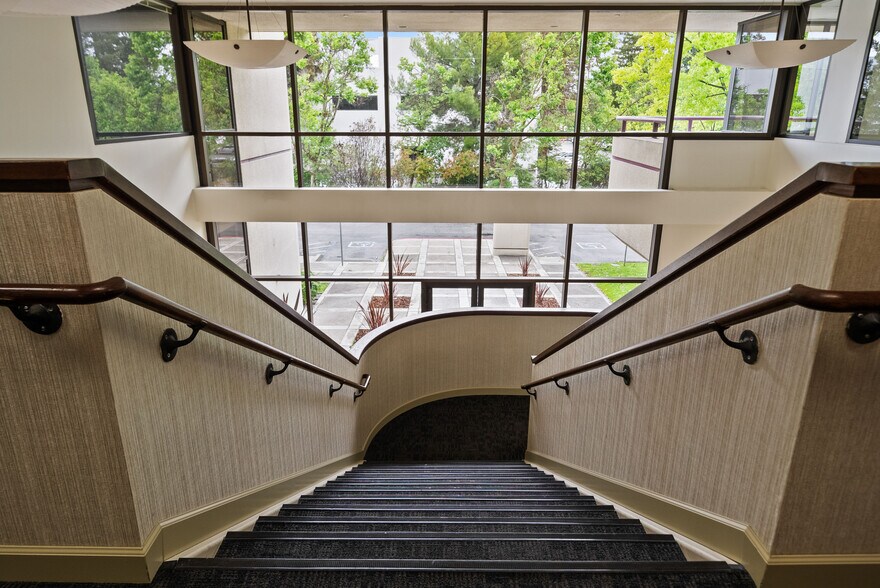 More Photos Of 3235 Kifer Rd, Santa Clara Office For Sale