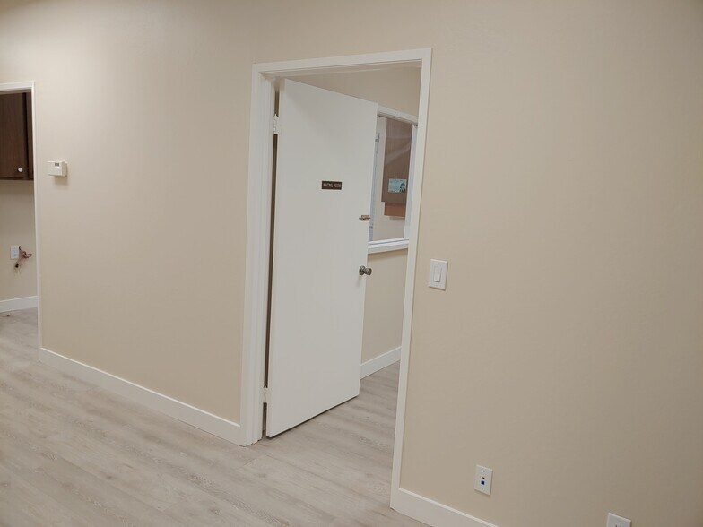 More Photos Of 1475 Cedarwood Ln, Pleasanton Medical For Lease