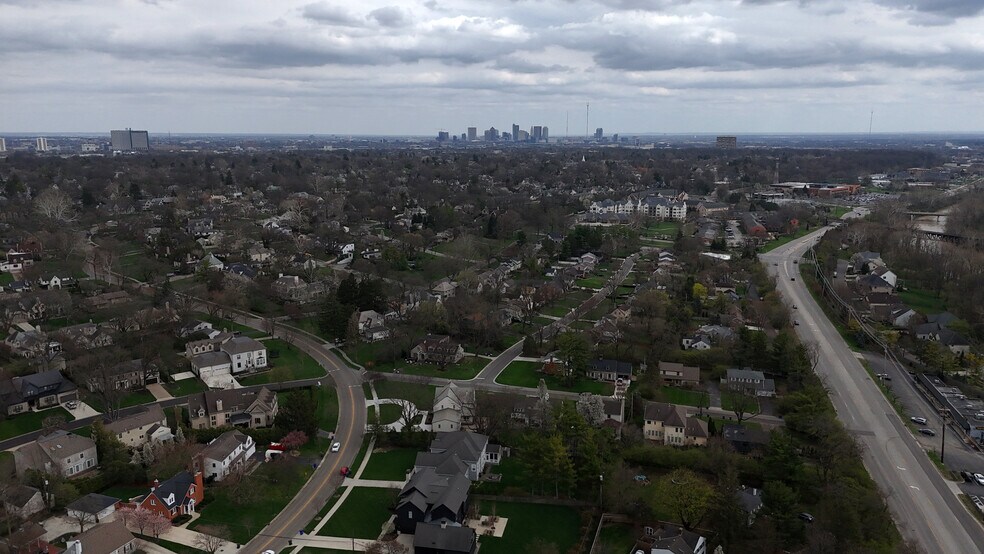 More Photos Of 2055-2081 Riverside Dr, Columbus Land For Lease