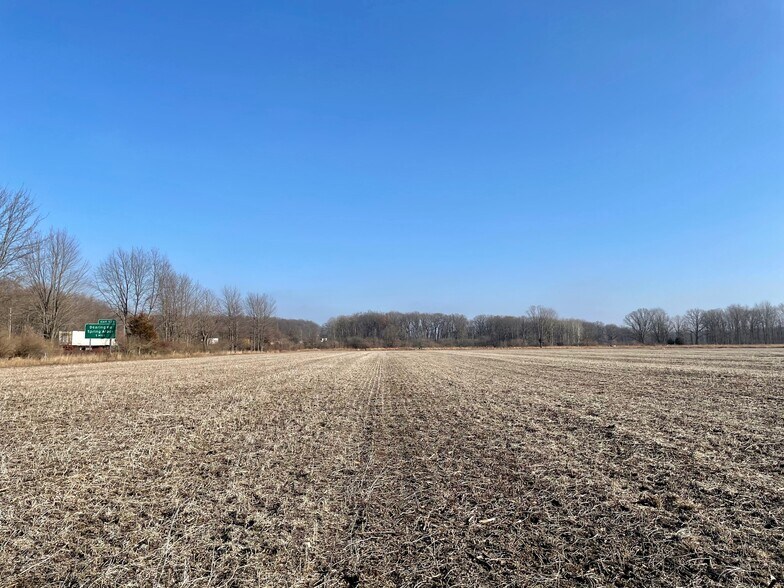 More Photos Of 2001 N Harrington Rd, Parma Land For Sale
