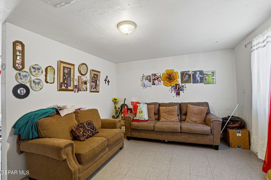 More Photos Of 10540 Socorro Rd, Socorro Specialty For Sale