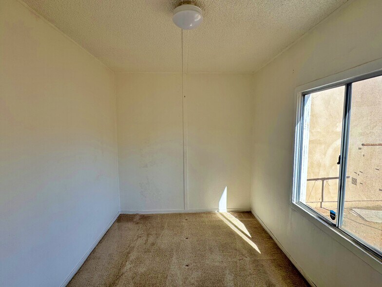 More Photos Of 1852 260th St, Lomita Apartments For Sale