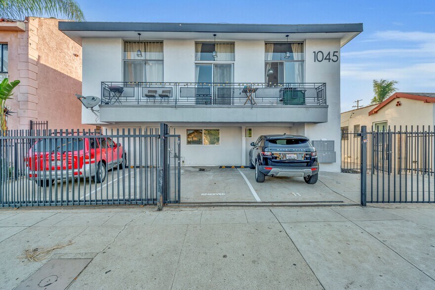 More Photos Of 1045 N Ardmore Ave, Los Angeles Apartments For Sale