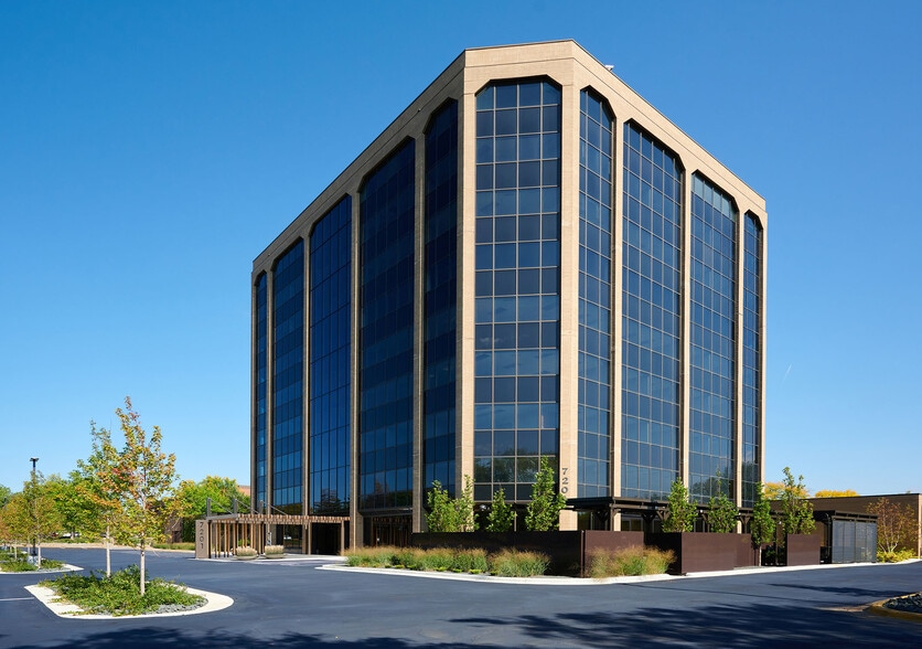 More Photos Of 7201 Metro Blvd, Edina Office For Lease
