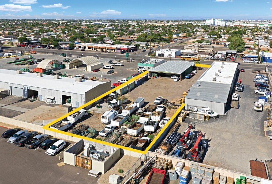 More Photos Of 2945 W McDowell Rd, Phoenix Warehouse For Sale