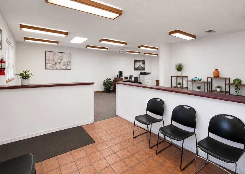 More Photos Of 5208 4th St NW, Albuquerque Office For Sale
