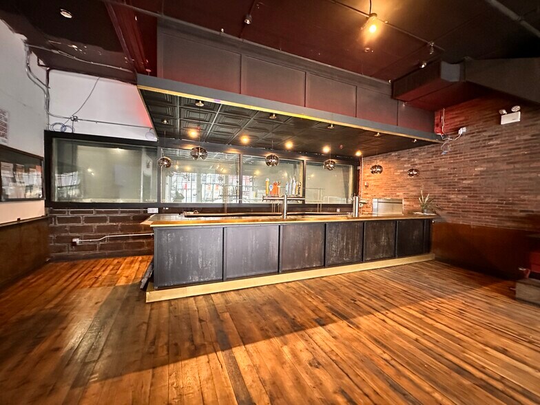 More Photos Of 361 Metropolitan Ave, Brooklyn General Retail For Lease
