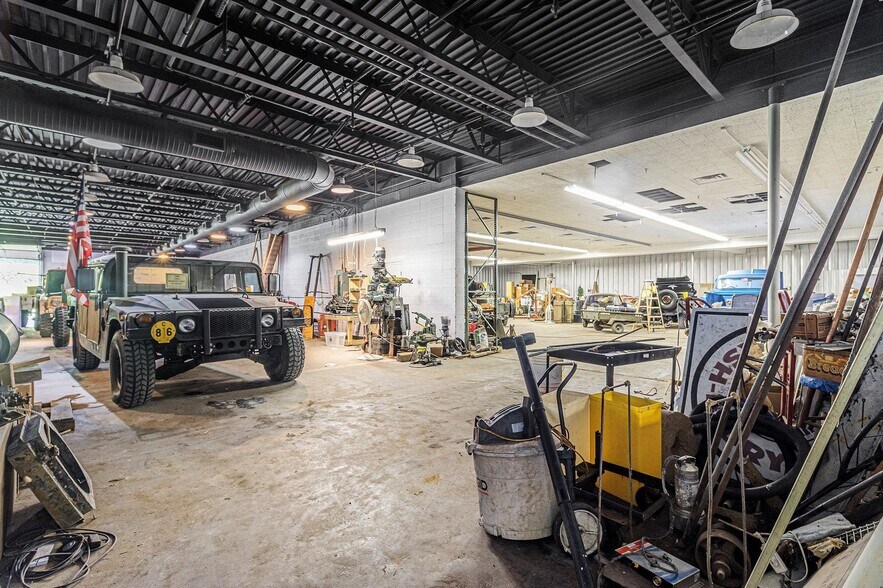 More Photos Of 625 Ocoee St, Copperhill Freestanding For Sale