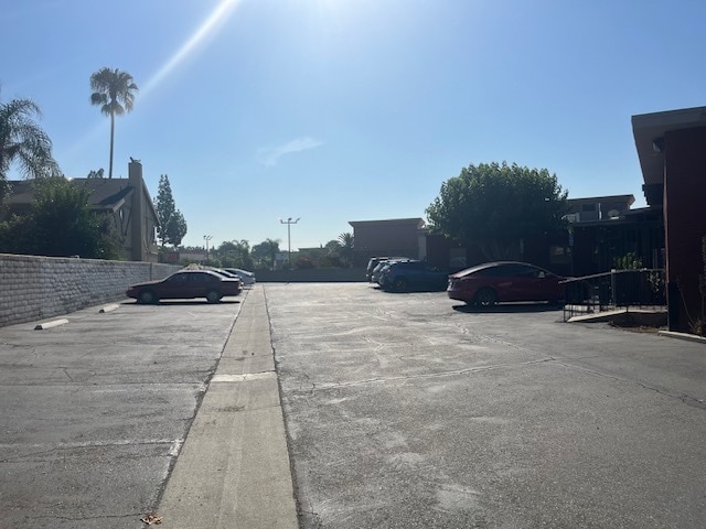 More Photos Of 175 W La Verne Ave, Pomona Medical For Lease